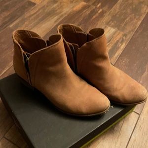 Lucky Brand Ankle Bootie Camel Color